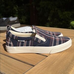 NWT Taos Footwear Navy and Rust Plaid Slip-Ons